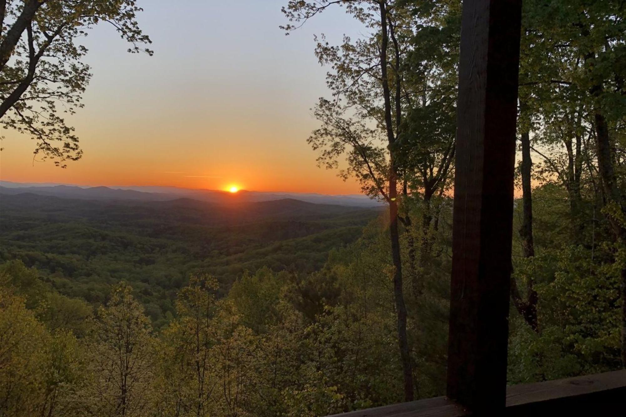 Appalachian Sunrise Amazing Views Close To Blue Ridge Hike From The Cabin Exterior photo